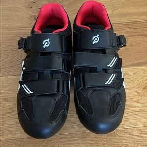 Peloton cycling shoes, like new. Size 43 men 10